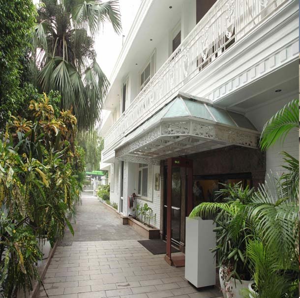 Diplomat Hotel Escorts in New Delhi