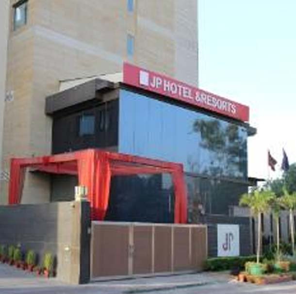 Jp Hotel Escorts in New Delhi