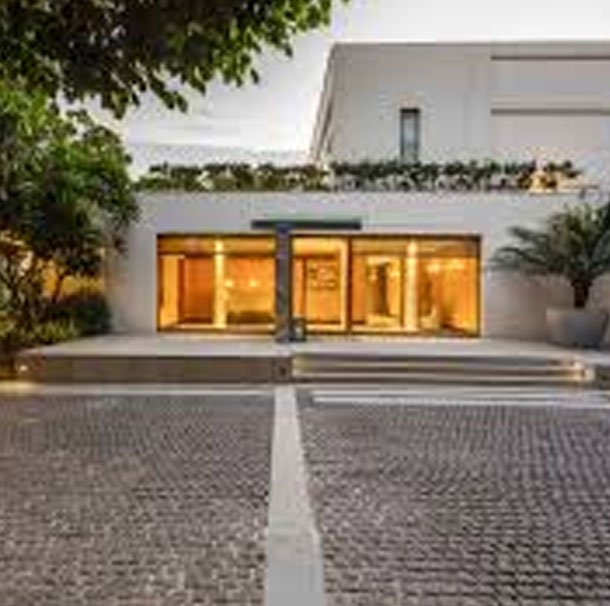 The Manor Hotel Escorts in New Delhi