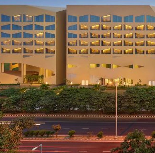 Vivanta Hotel Escorts in New Delhi