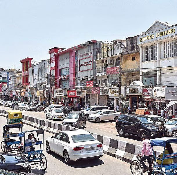 Lajpat Nagar Escorts